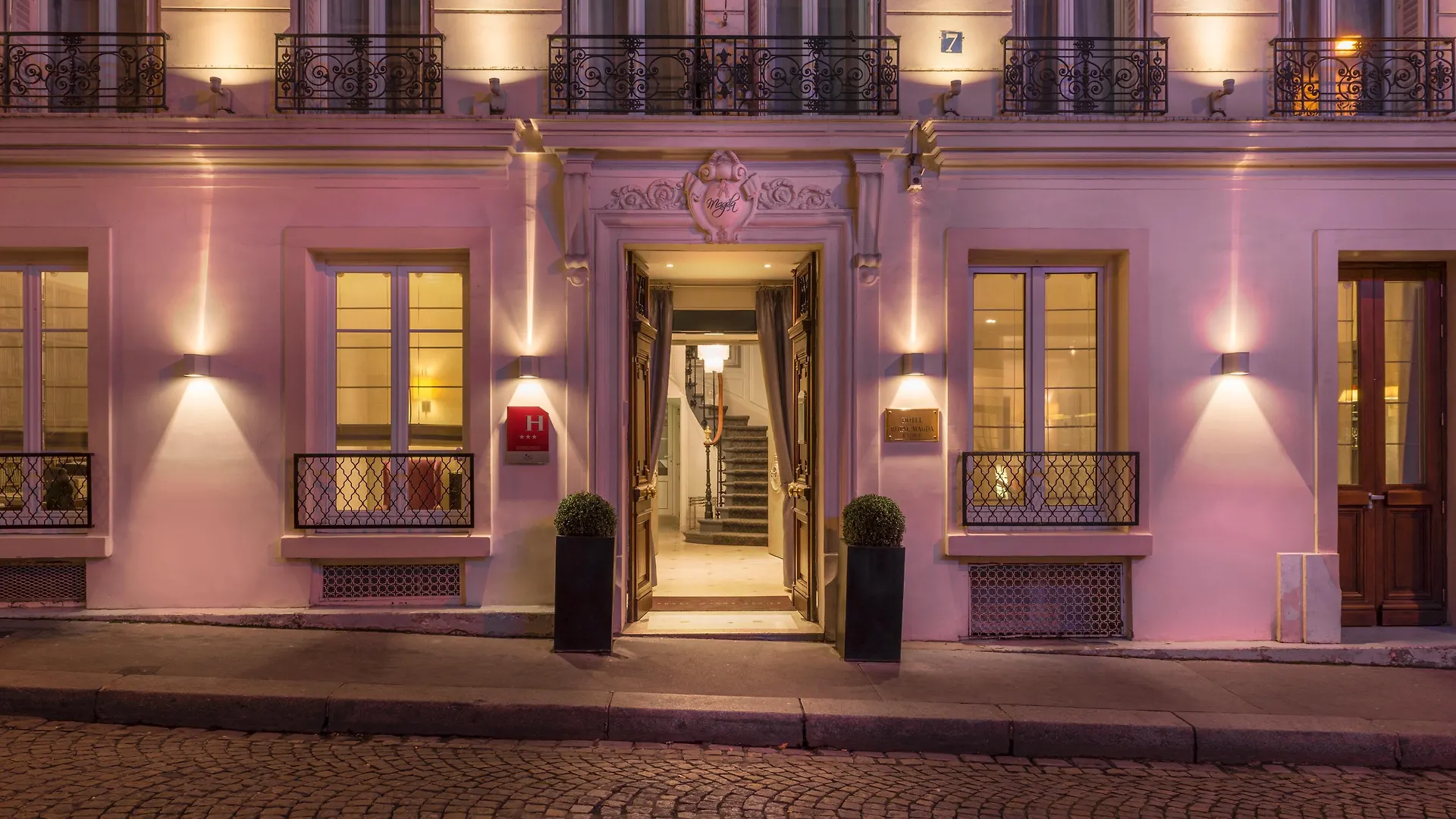 Hotel Magda Champs Elysees 3*