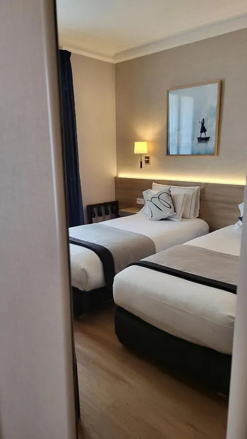 Magda Champs Elysées Hotel 3*