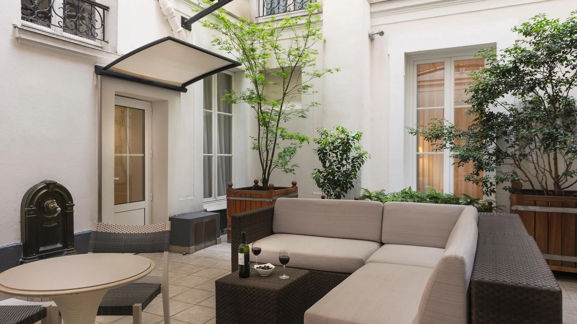 Magda Champs Elysees 3* Paris