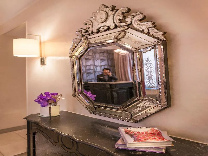 Magda Champs Elysees 3* Paris